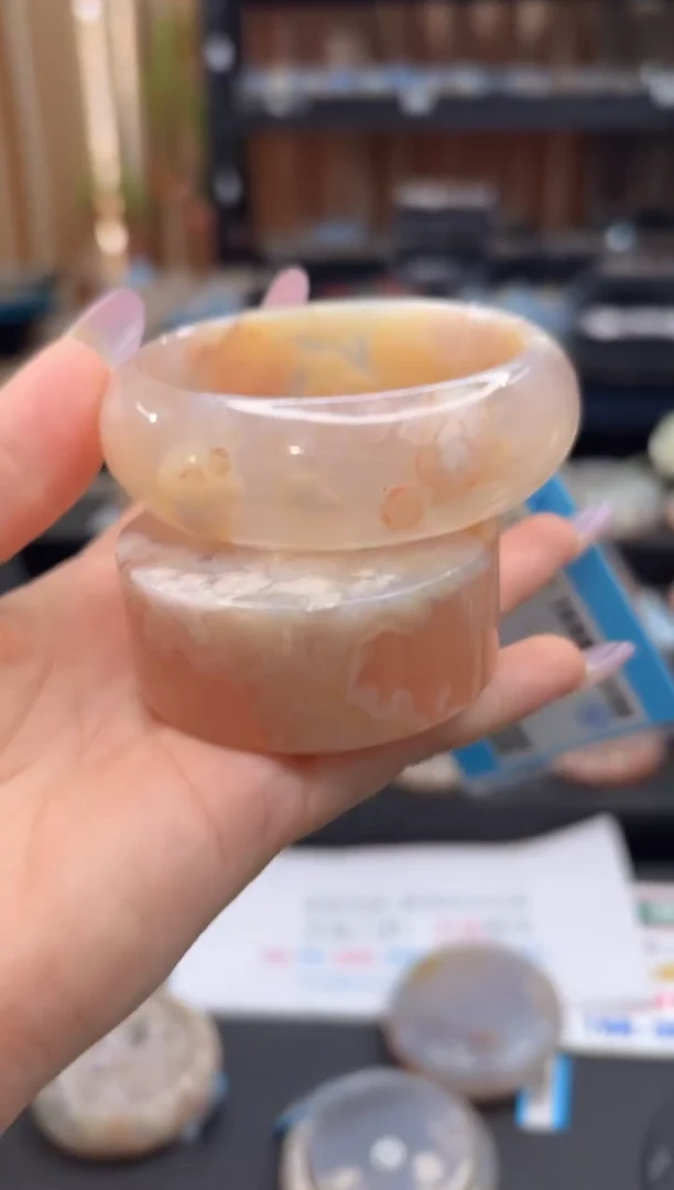 未镶嵌手镯石英质玉C51(57圈赠送镯心)