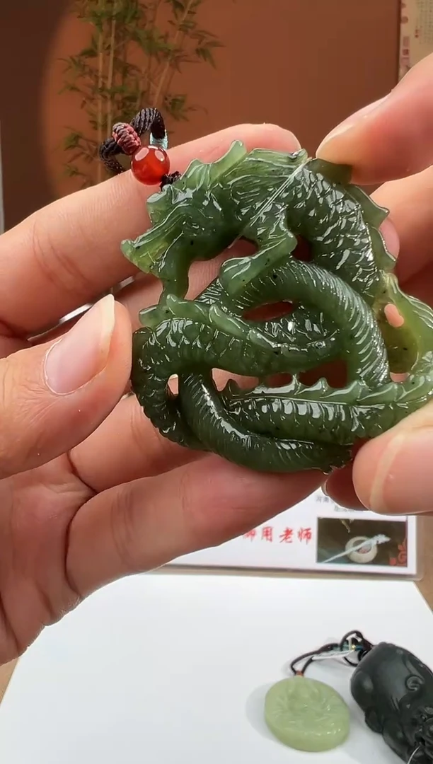 定制和田玉多样性拍一发一2899