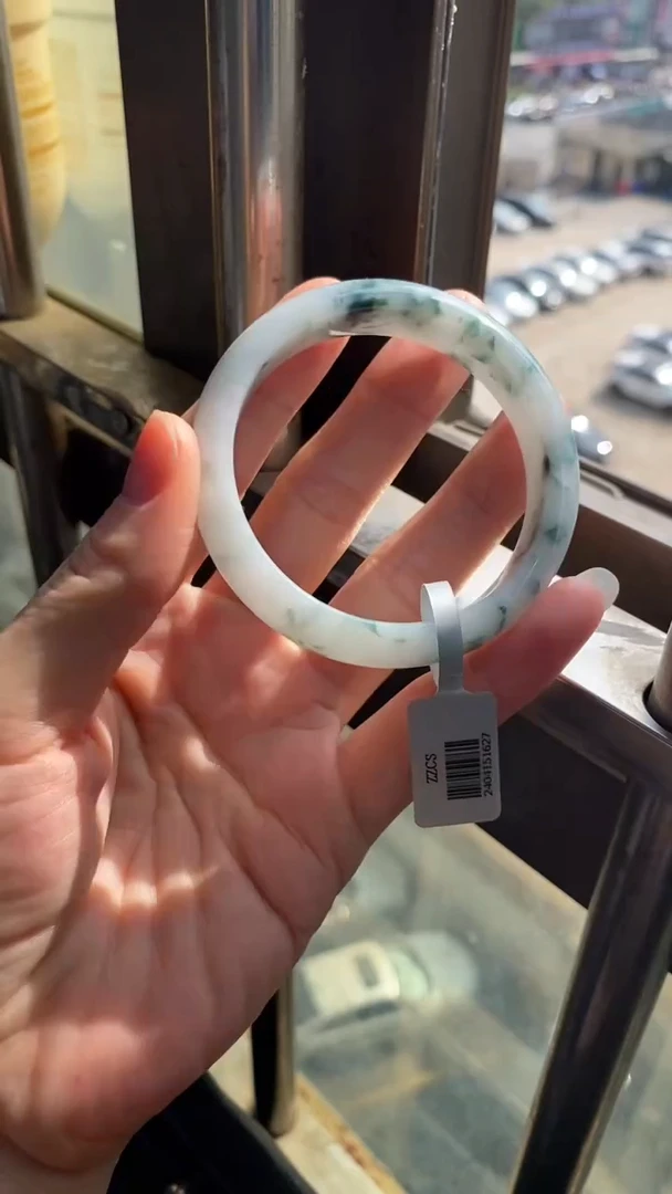 未镶嵌手镯翡翠//20259501    53正圈