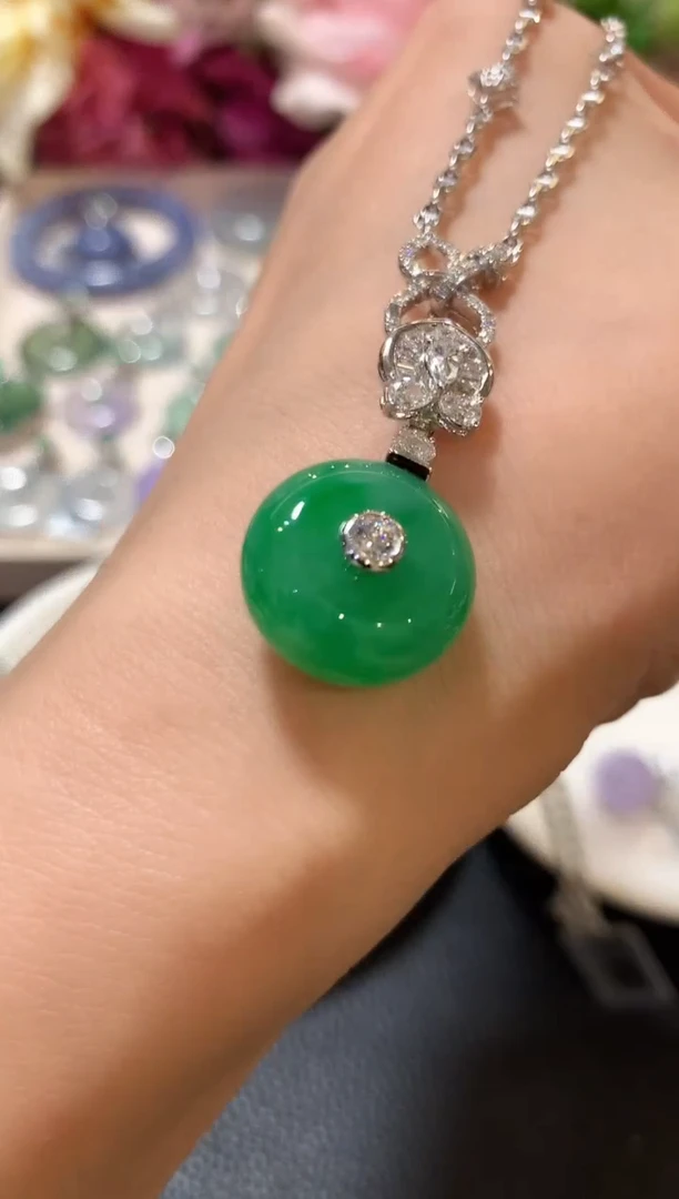 套链18K金镶嵌翡翠z88