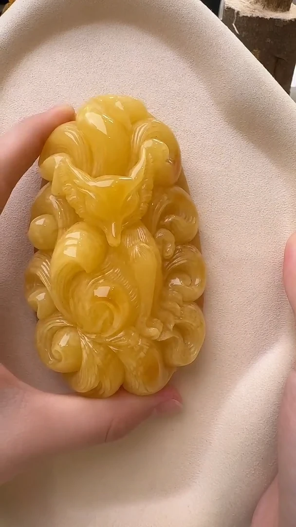 琥珀颈饰未镶嵌吊坠