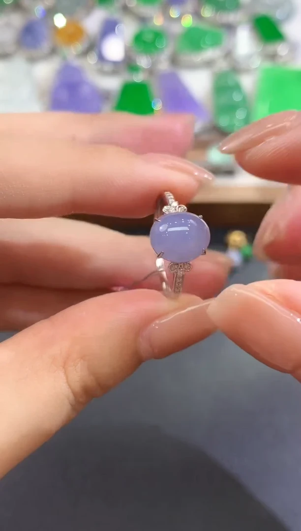 颈饰18K金镶嵌翡翠7-戒指