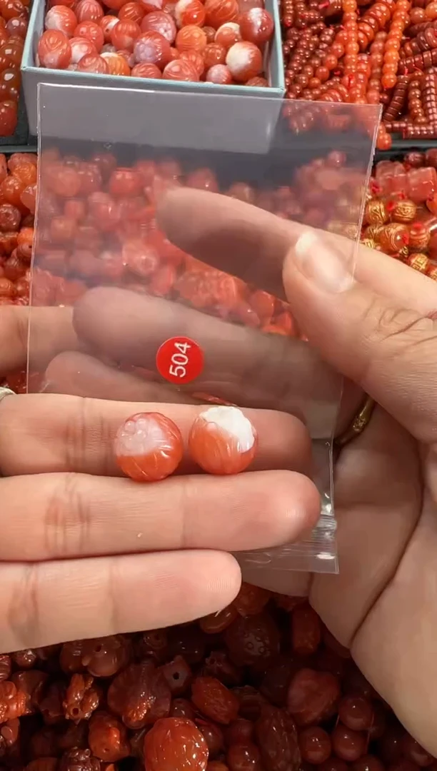 【闪购商品】南红玛瑙颈饰未镶嵌1