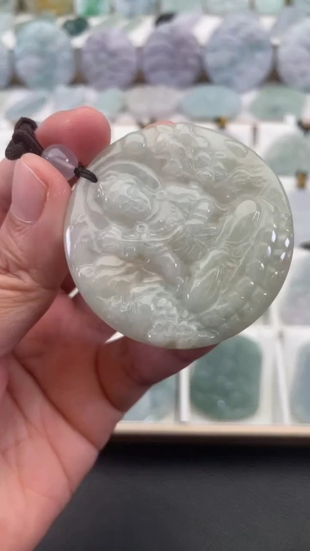 颈饰未镶嵌翡翠天然缅甸翡翠A货33