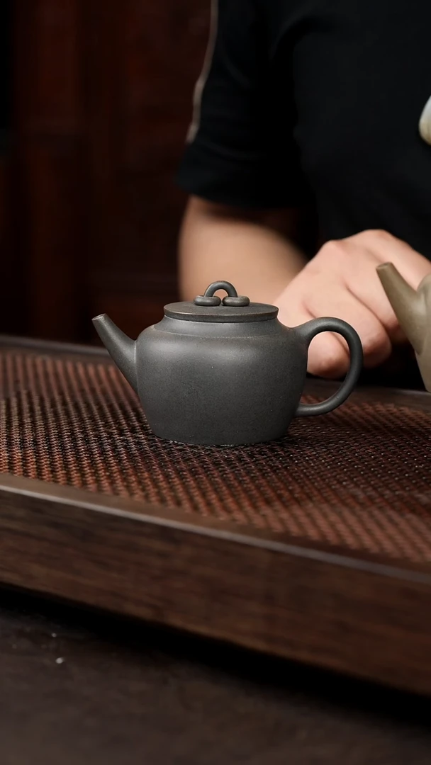 茶壶紫砂岩中泥双圈直流{老}