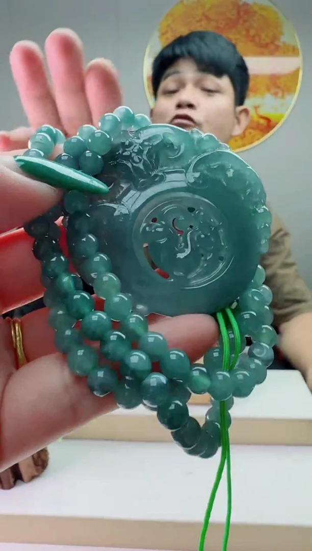 翡翠未镶嵌颈饰多样性随机发其一