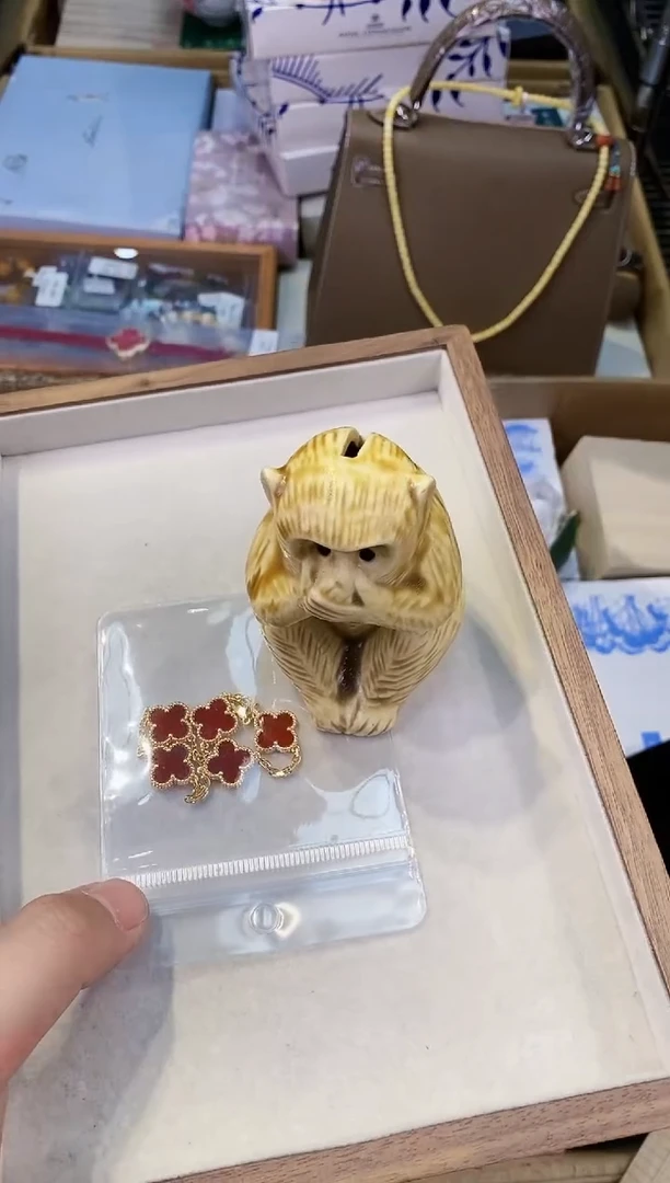 【闪购商品】瓷片四红手-都是我的大宝贝儿瓷器