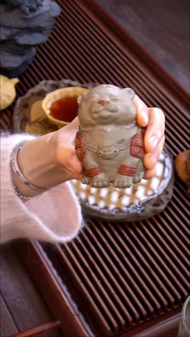 紫砂张小萌《青段铠甲老虎》