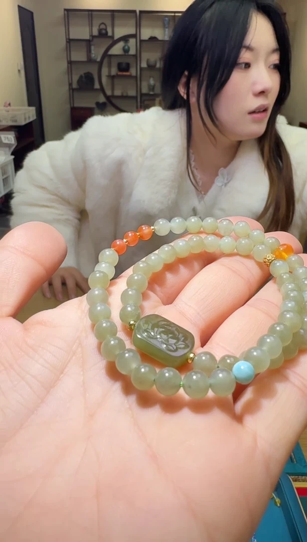 未镶嵌手链和田玉多样性发一件 099