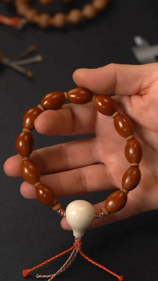 手串/手链橄榄核手串/手链橄榄核1.2鸡血红魔丸