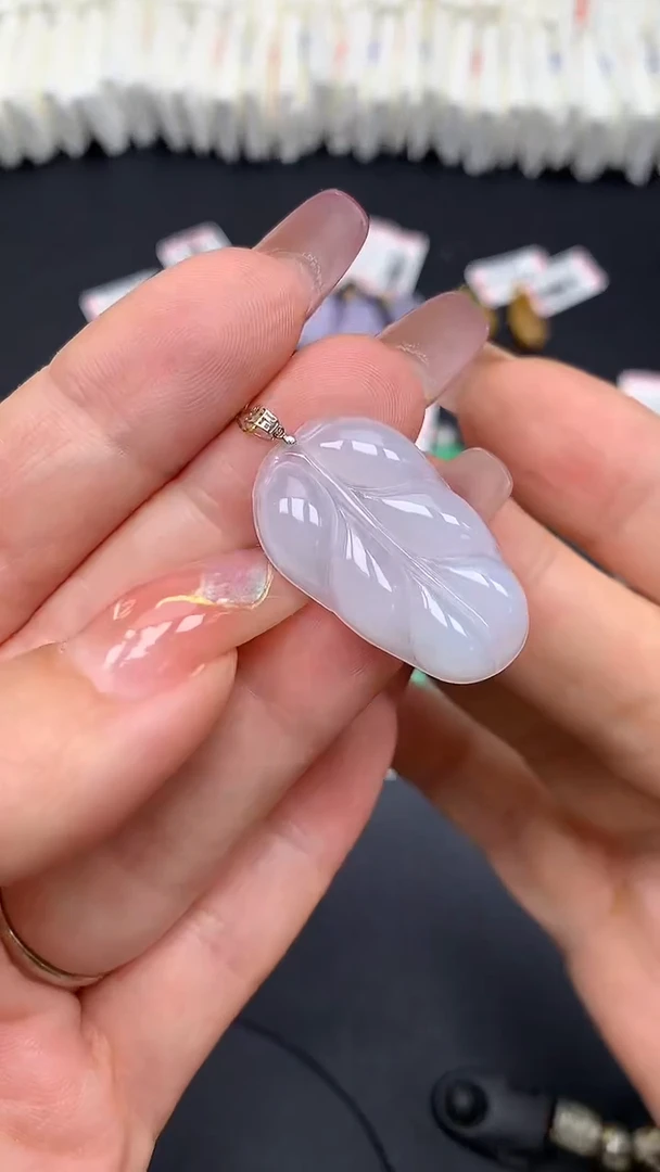 翡翠18K金镶嵌吊坠(不含链)MS188604