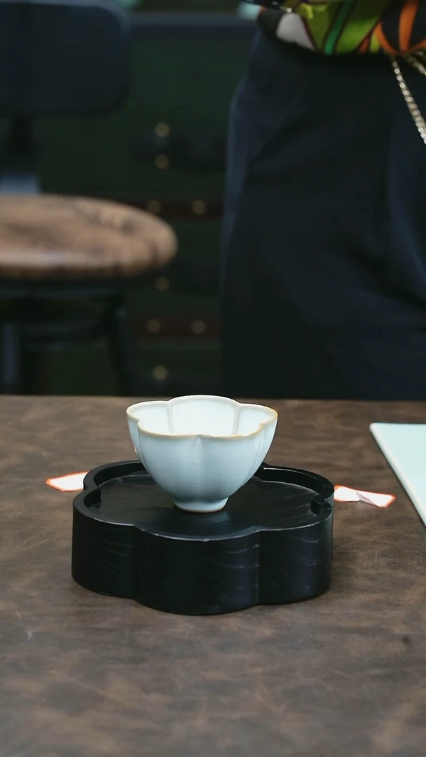 【闪购商品】 W宝丰宋官窑原产地仿古釉月白花口杯