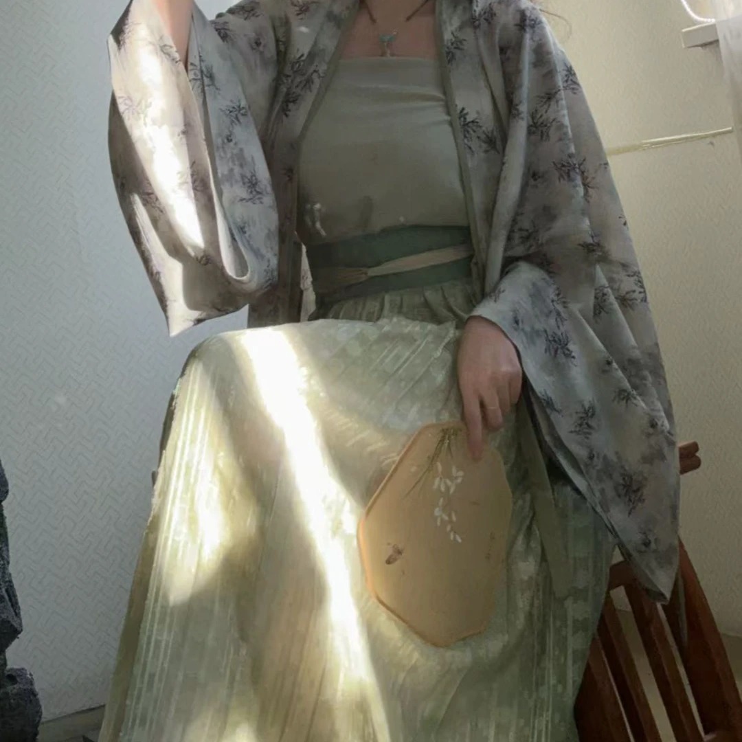 【草木觅夏】汉服魏晋南北朝褶衣新中式水墨晕染古风