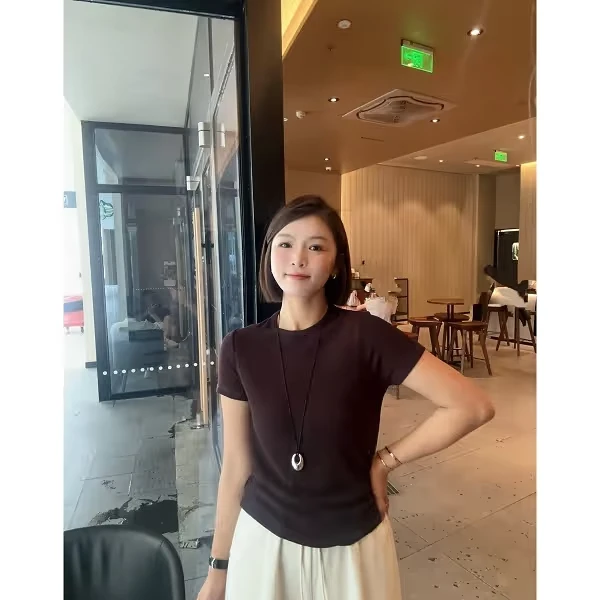 HEIHEI【北欧T】随心配！简约基础高弹力显瘦纯色圆领短袖T恤