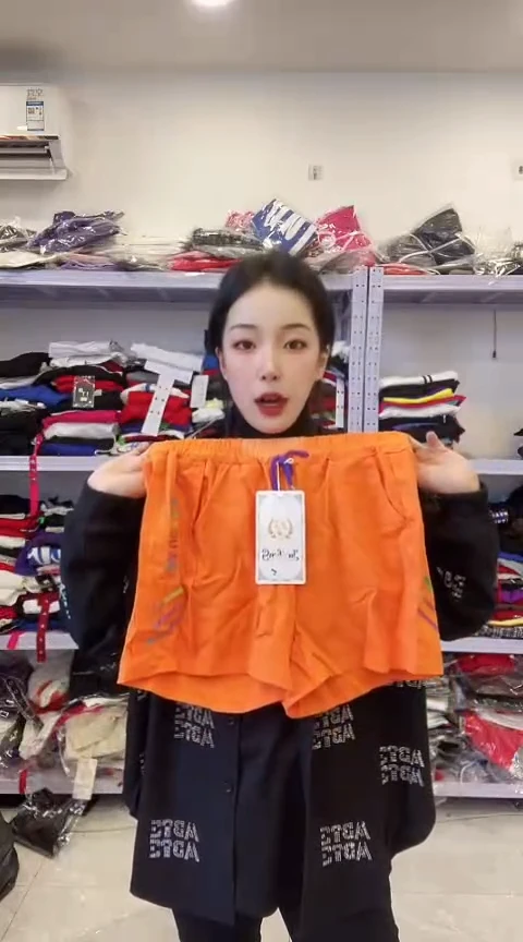 闪电购精品女装28 L