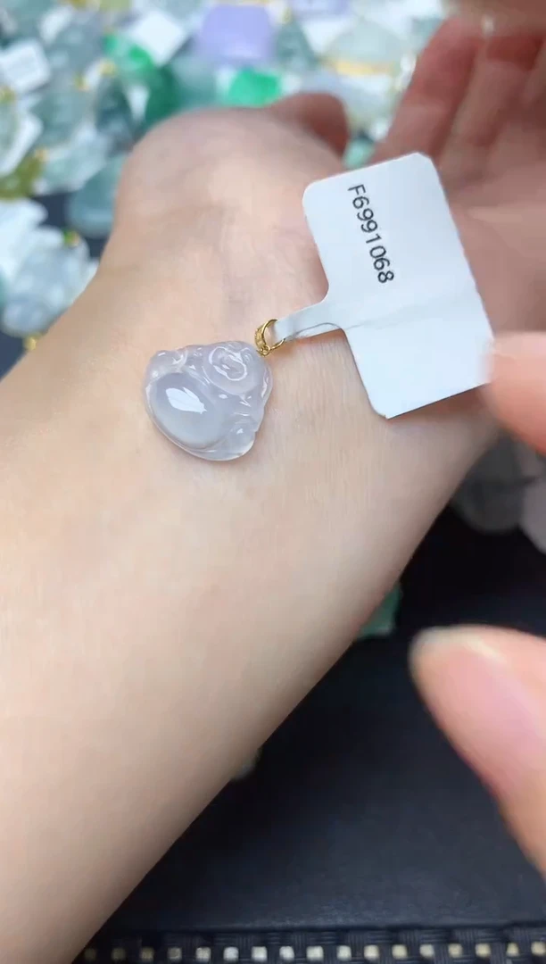 颈饰18K金镶嵌翡翠天然缅甸A货翡翠