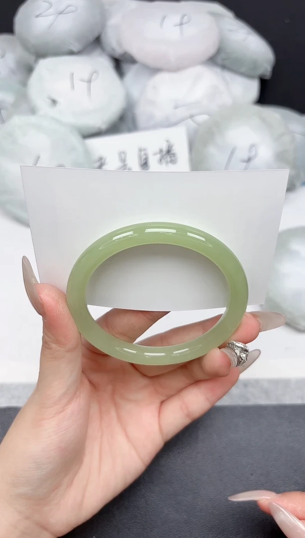 未镶嵌手镯石英质玉231-56-57