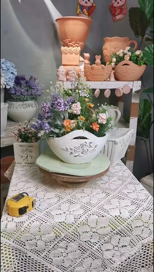 【闪购商品】红陶花篮 白色