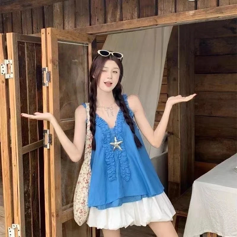 2025新款v领甜美设计感拼接木耳边无袖衬衫洋气时尚吊带上衣女