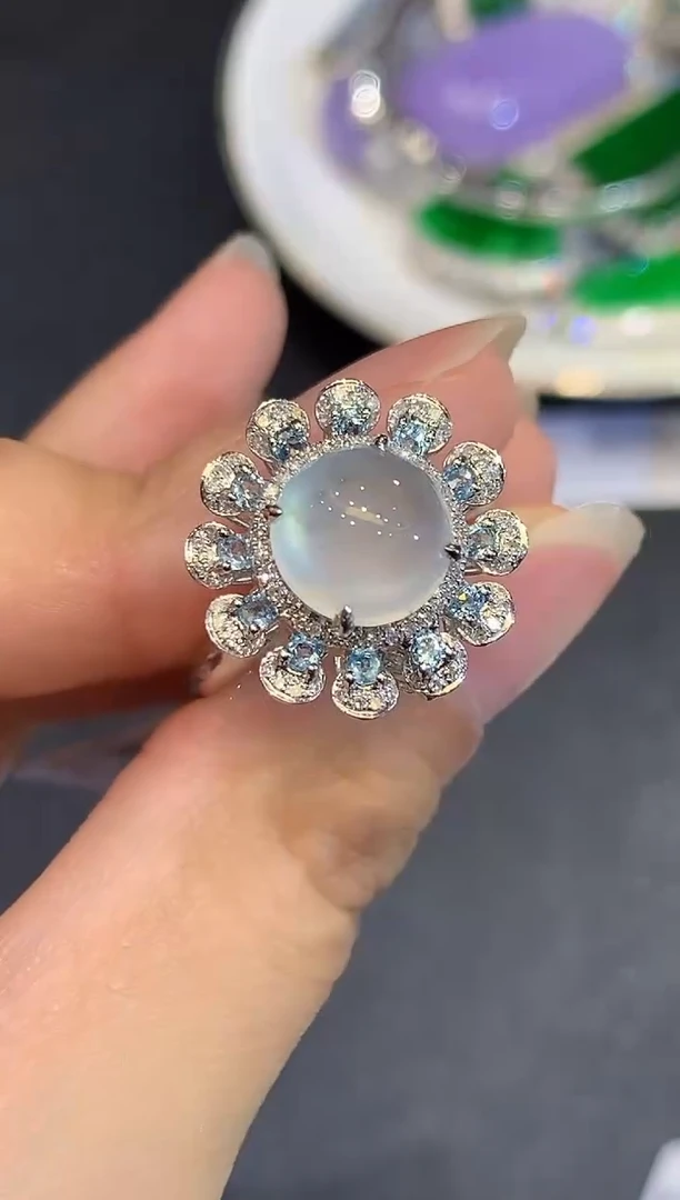 翡翠戒指18K金镶嵌SY多样性发其一
