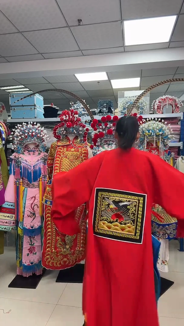 淡****过戏曲短官衣红色+水袖