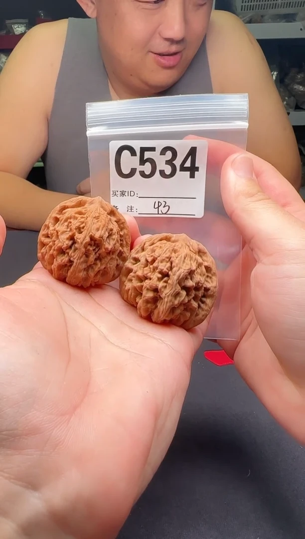 吊坠文玩核桃秦皇楼43-C534