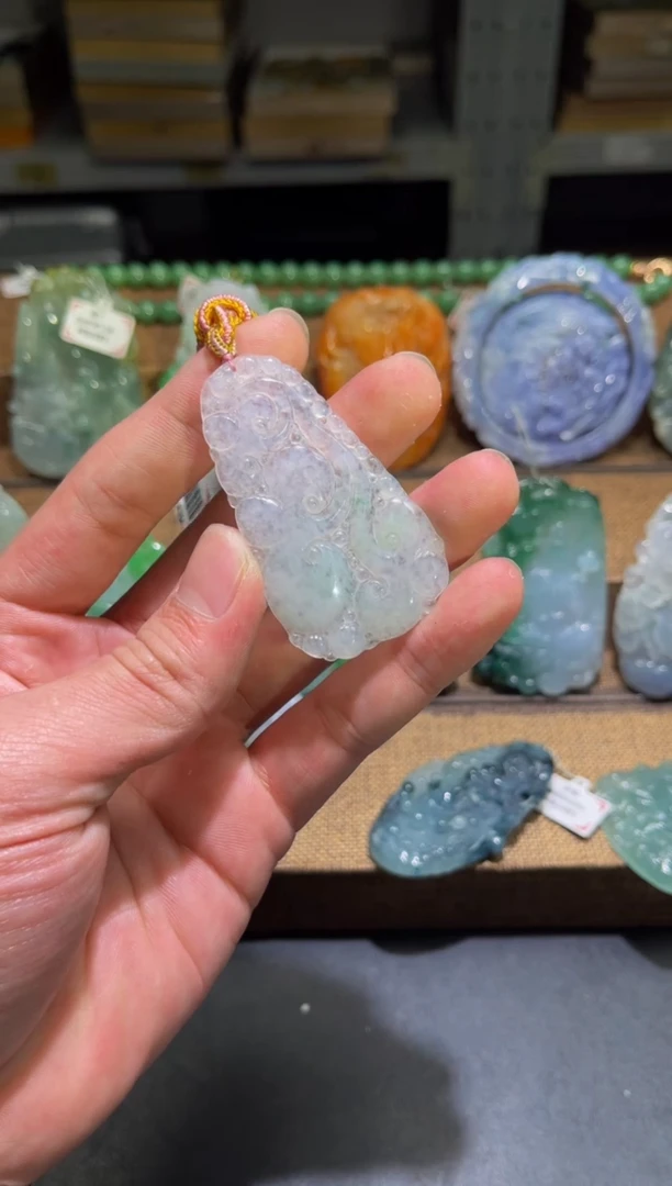 颈饰未镶嵌翡翠MFC1220047