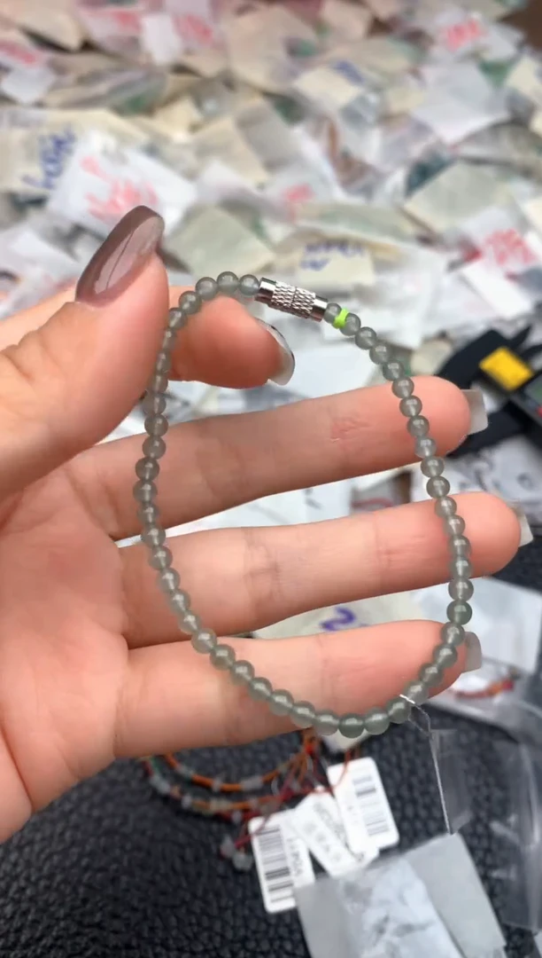 未镶嵌挂件翡翠—