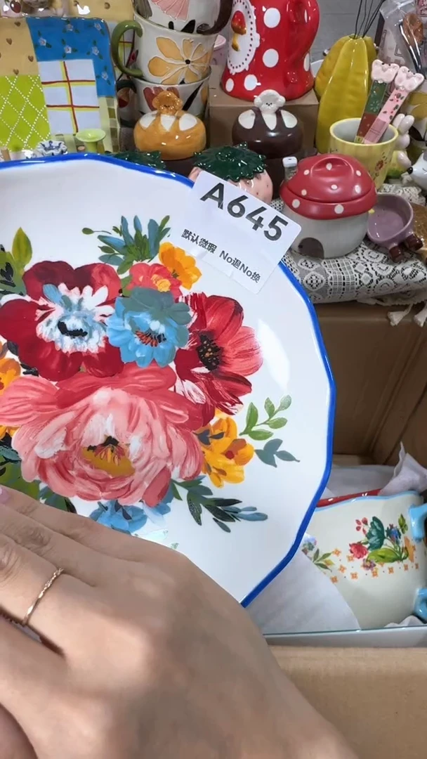 摆件碰**王默认微瑕满25包邮
