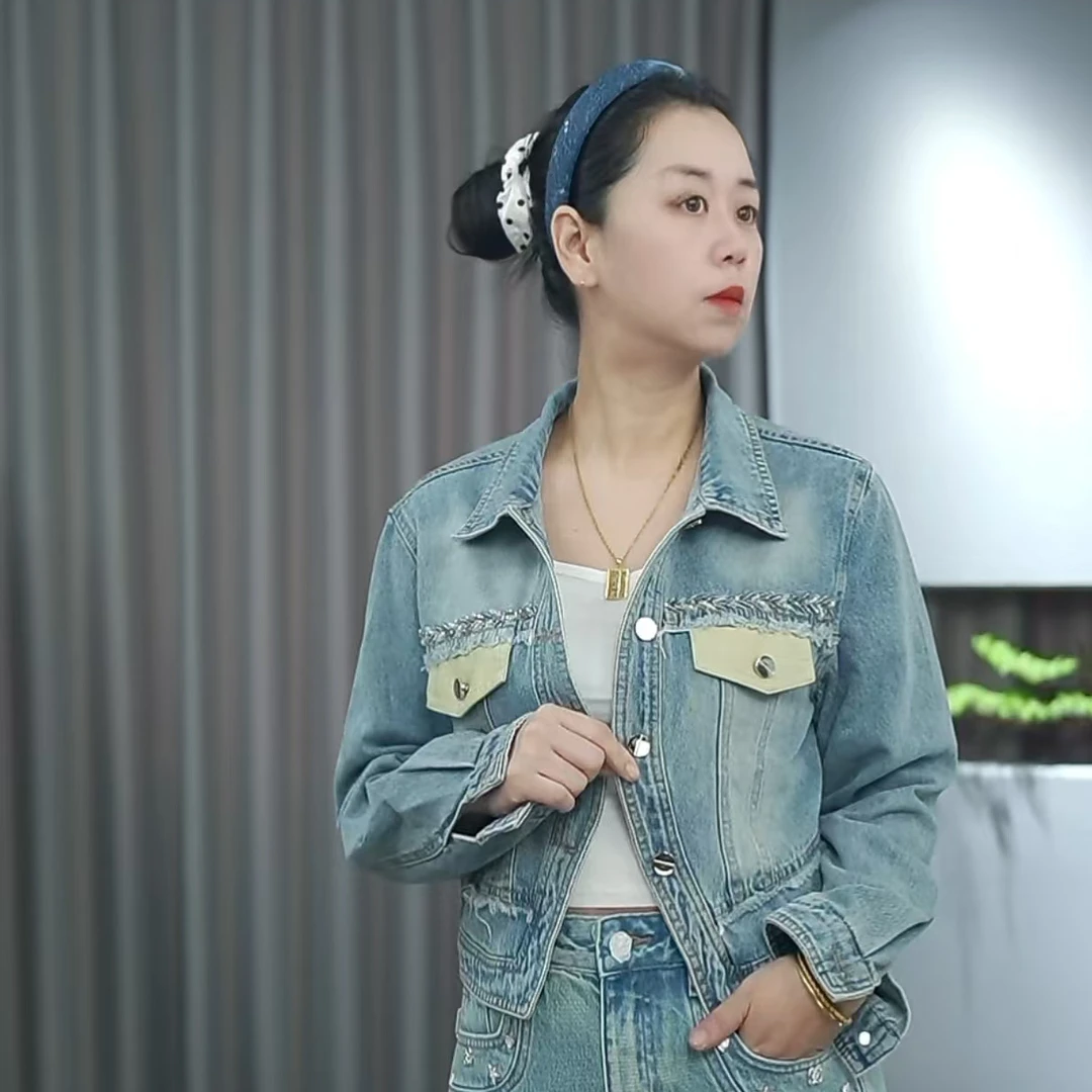 Huangxiaoqi Cowboy时髦高腰短款小个子牛仔外套女百搭2028