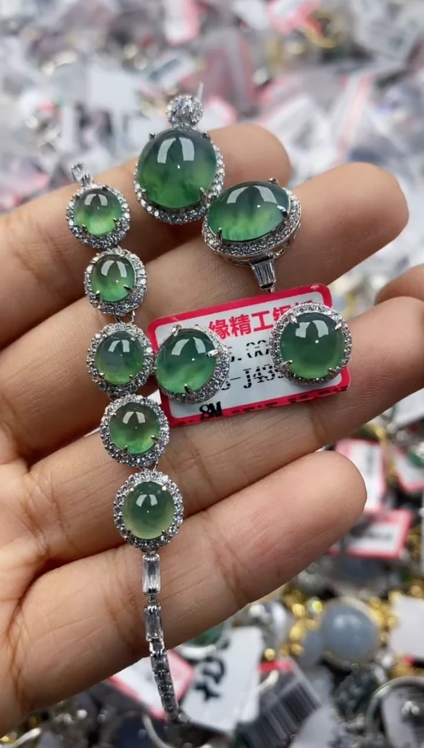 银S925镶嵌戒指翡翠2222      4