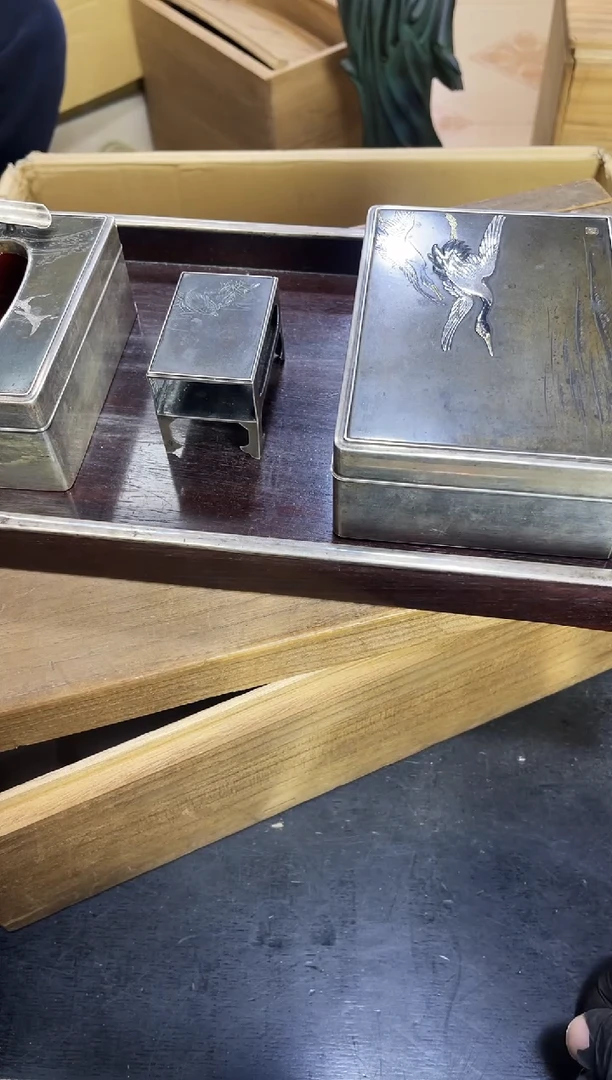 金属如图所示 阁集工艺品