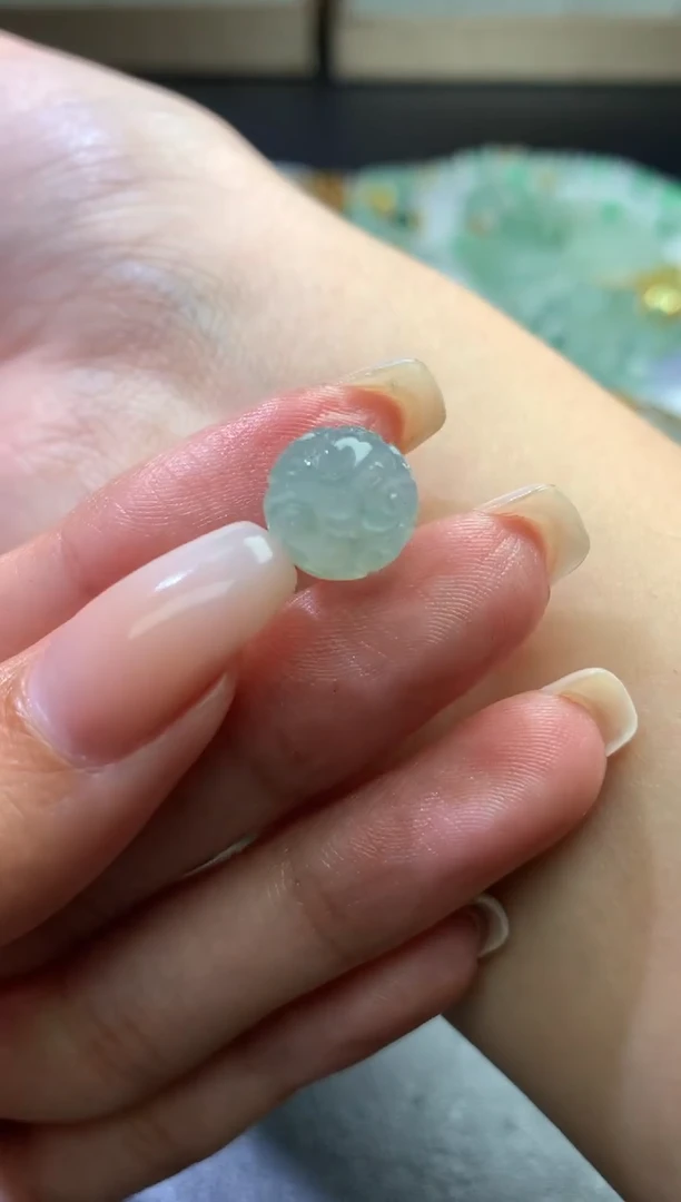 未镶嵌定制翡翠毛货 卡10.9