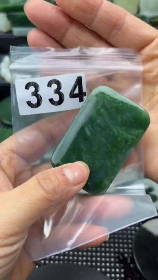 未镶嵌和田玉珠宝半成品牌子
