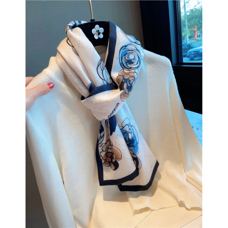 Miss both百搭玫瑰花窄丝巾女长款围巾披肩两用装饰裙子韩版双层