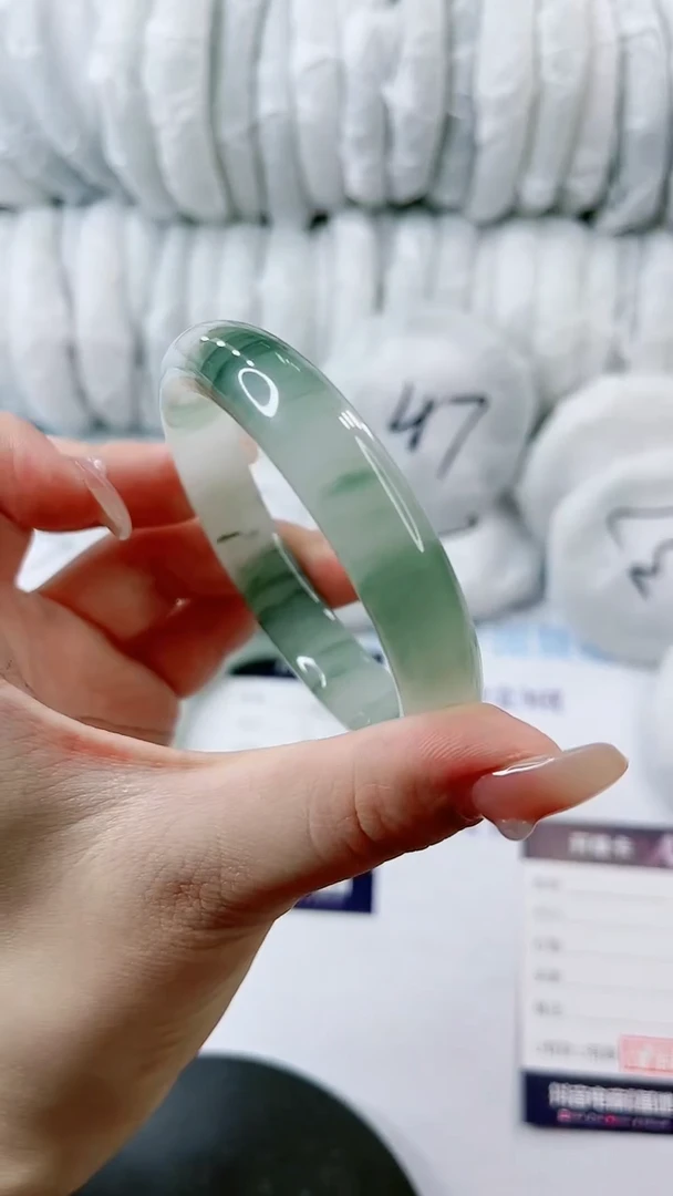 【闪购商品】石英质玉手镯未镶嵌1035191411-多样性发货