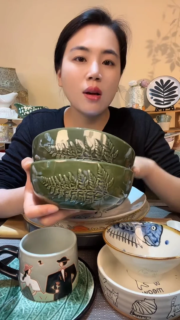 瓷片2个6英寸碗  微瑕款 介意勿拍