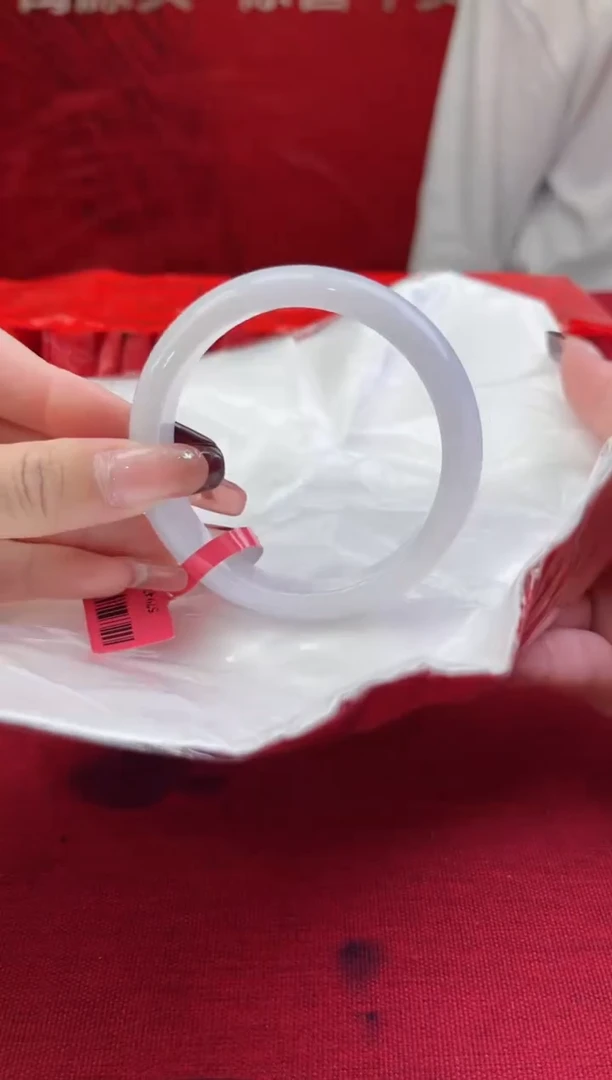 【闪购商品】翡翠手镯未镶嵌翡翠手镯16