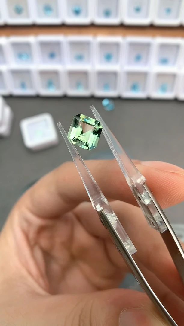 未镶嵌裸石定制碧玺2.37ct