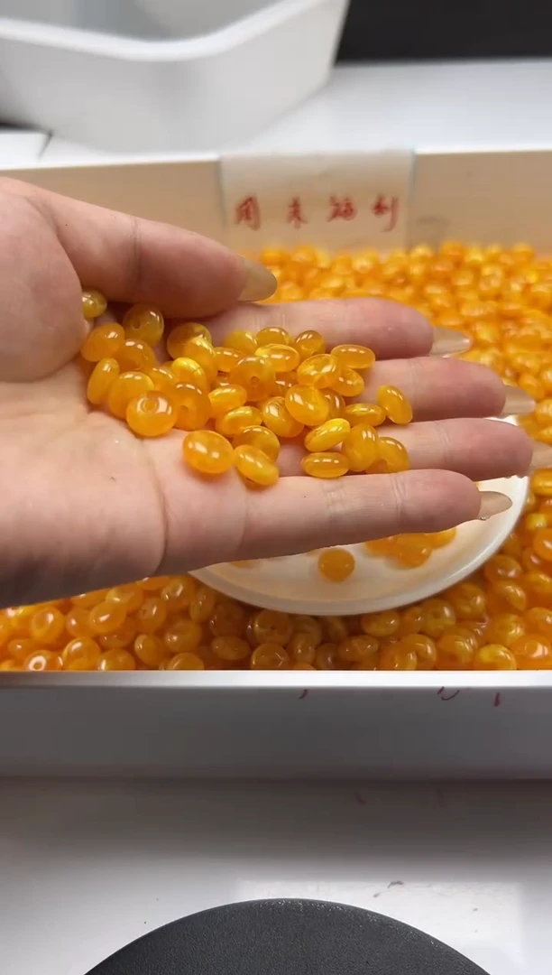 蜜蜡颈饰未镶嵌w1132鸡油黄算盘10*5mm*10颗