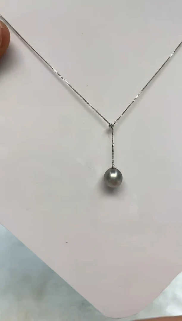 颈饰18K金镶嵌海水珍珠10-11