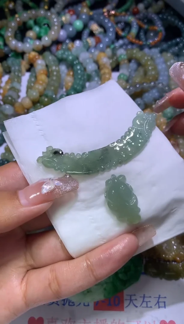 【闪购商品】定制翡翠未镶嵌CXX000338