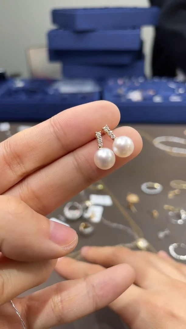 【闪购商品】海水珍珠耳饰18K金镶嵌TA0217-1148-647