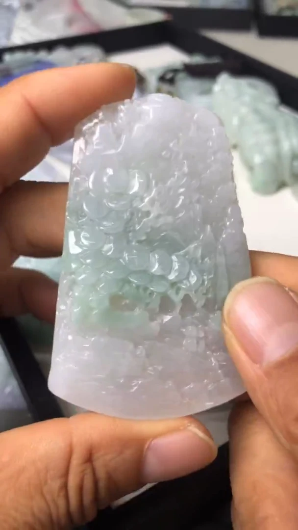 吊坠(赠链)未镶嵌翡翠山水