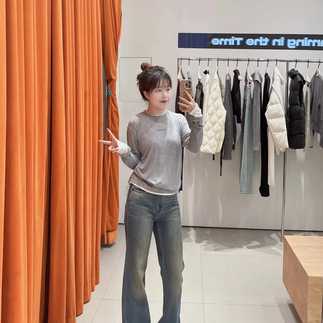 【073】圆领长袖针织衫简约大气微宽松直身版型