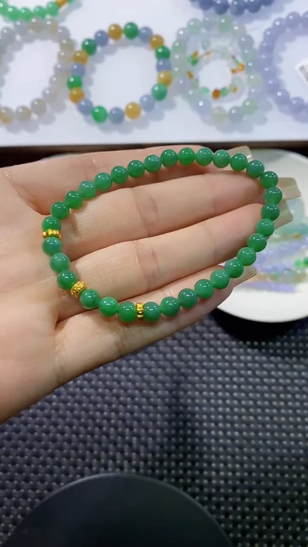 散珠翡翠卡5.5手串