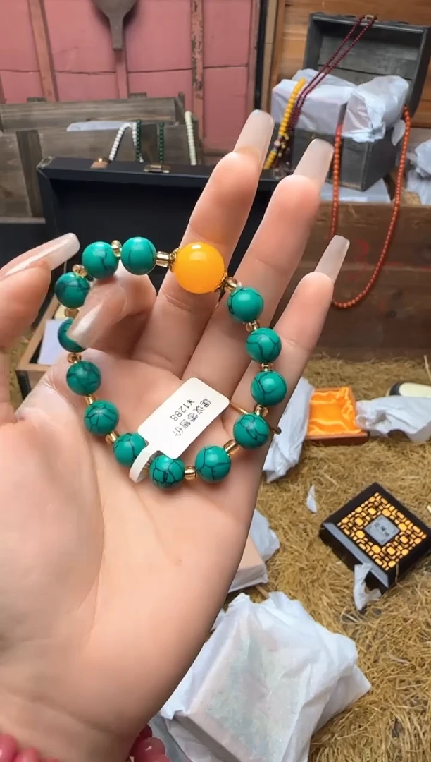 精美手串（无礼盒）