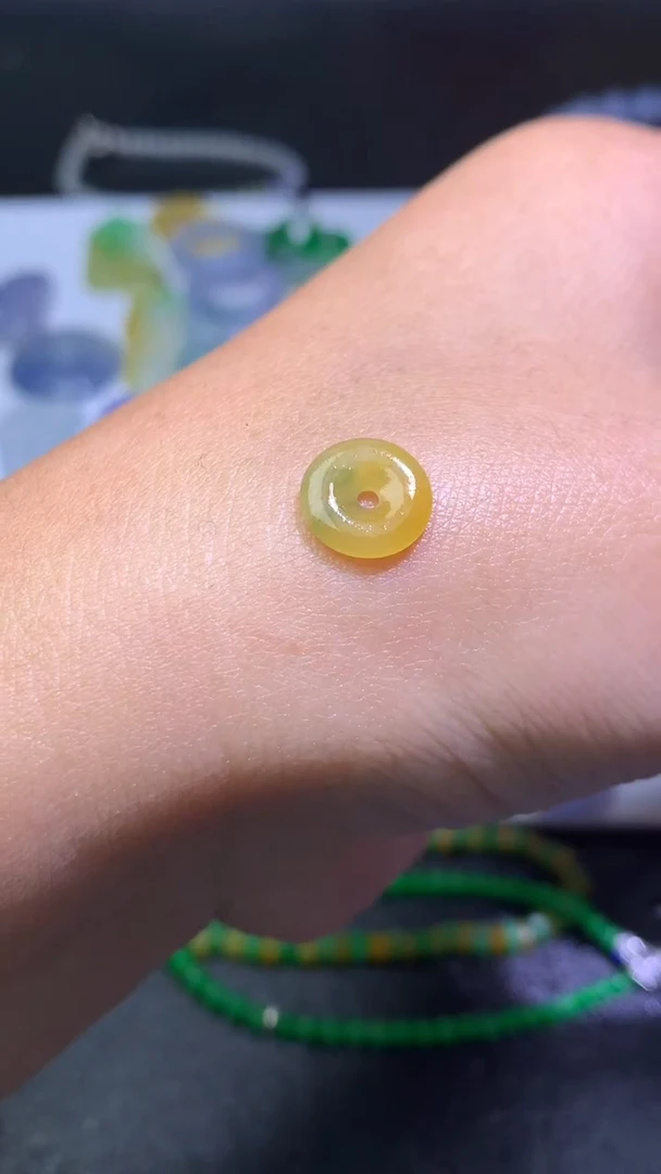 未镶嵌定制翡翠毛货