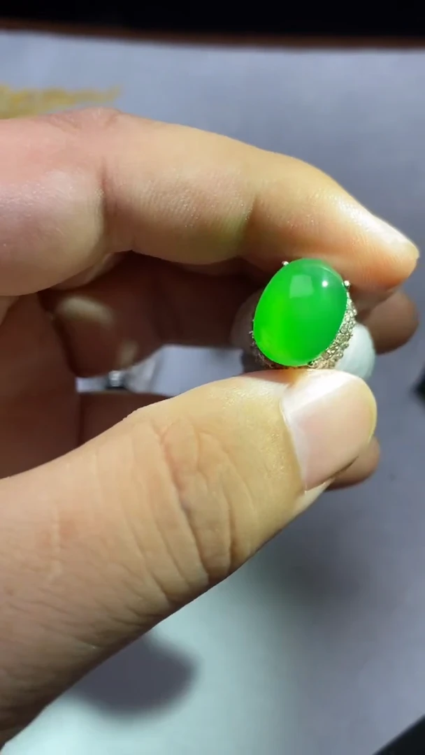 未镶嵌定制翡翠流*、天然缅甸翡翠A货