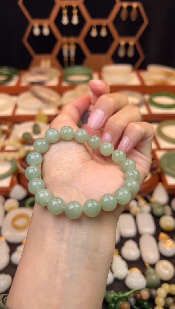 未镶嵌手链和田玉放漏